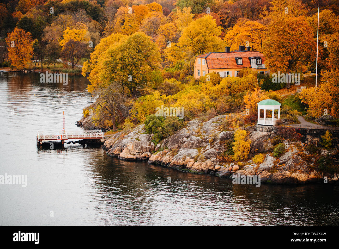 Autunno nei sobborghi di Stoccolma Svezia Foto Stock