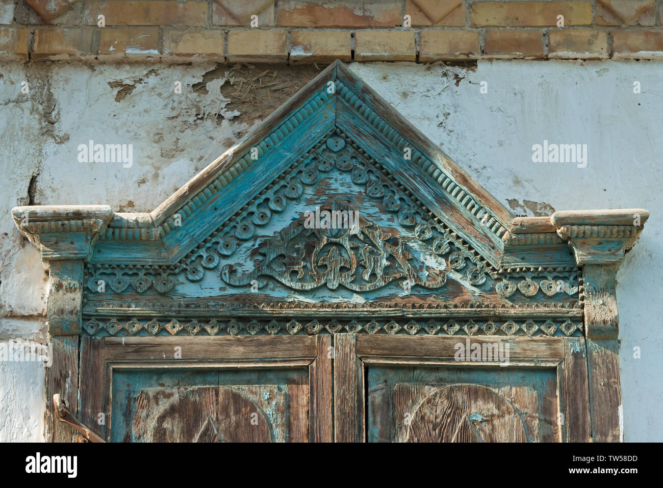 Vecchia casa di Uighur nel vecchio quartiere, Yining (Ghulja), provincia dello Xinjiang, Cina Foto Stock