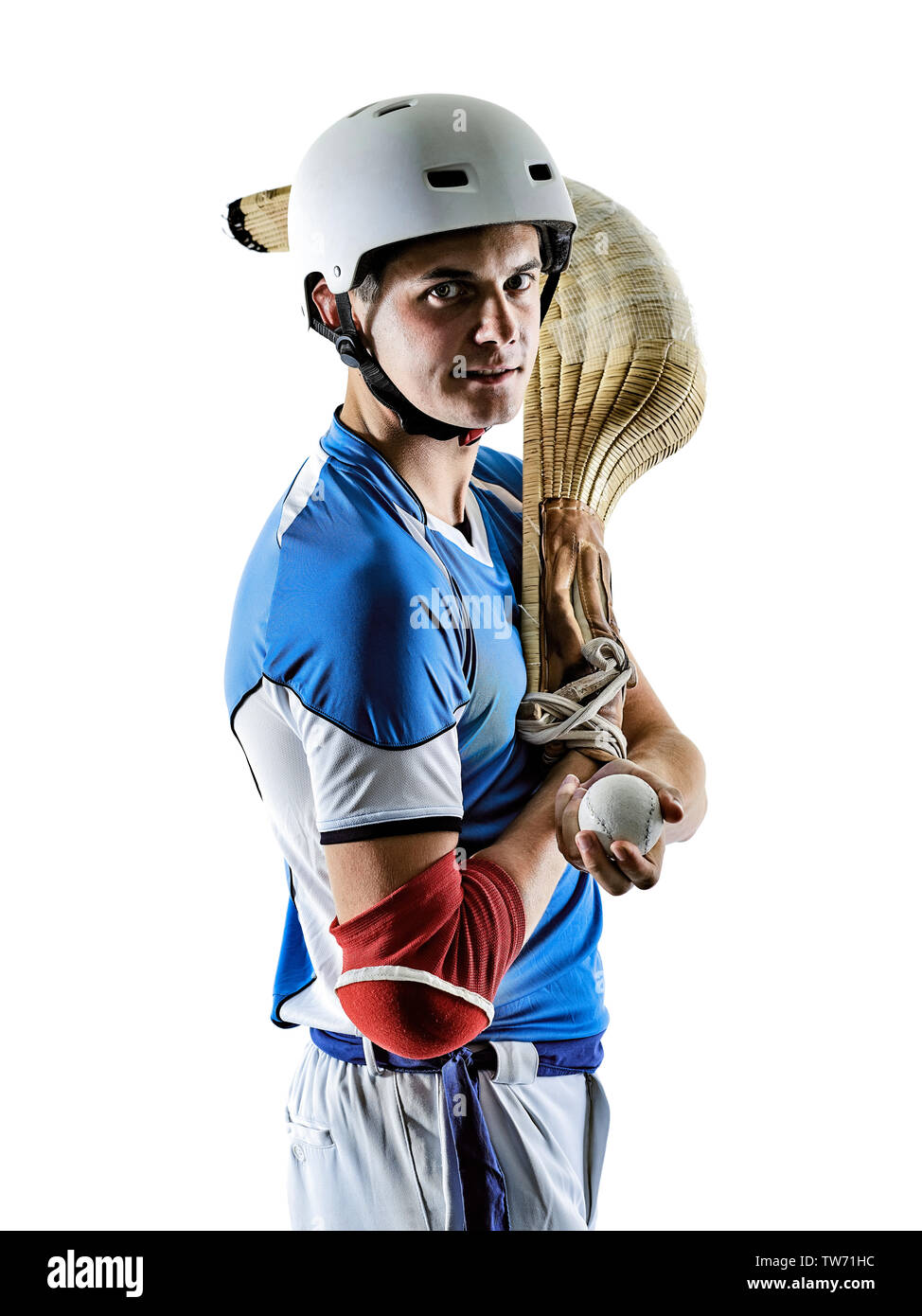 Un caucasian jai alai pelota basca Cesta Punta player uomo isolato su sfondo bianco silhouette Foto Stock