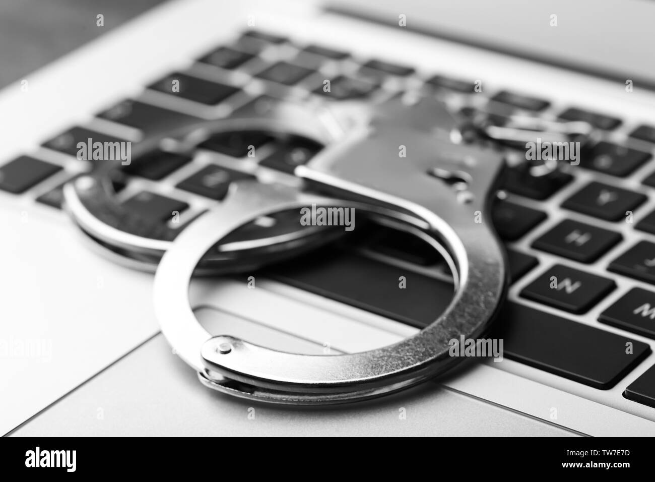 Manette sulla tastiera del notebook, close up Foto Stock