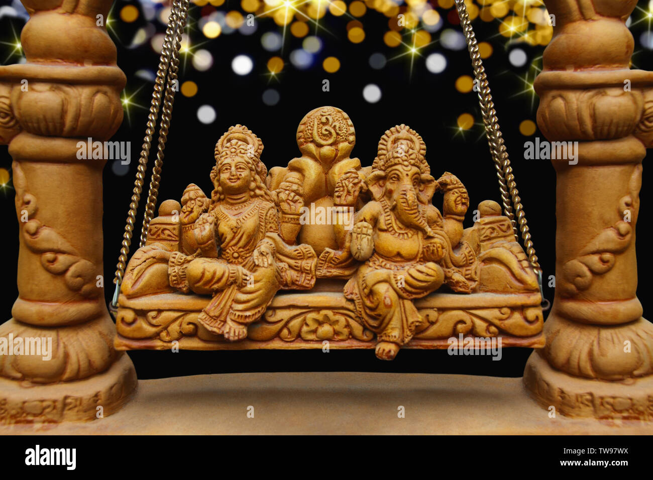 Scultura di Ganesha e Lakshmi Foto Stock