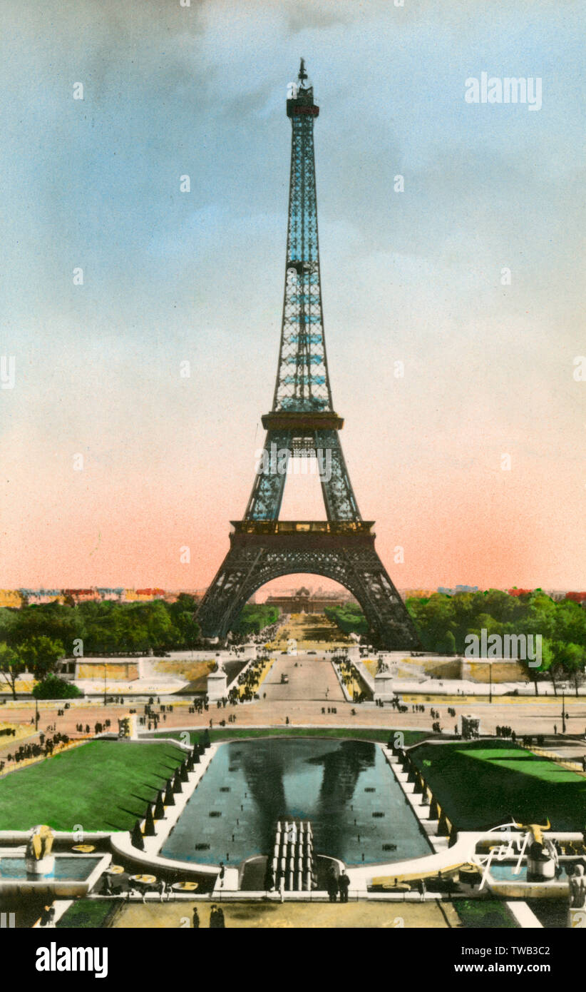 Parigi, Francia - Tour Eiffel visto dal Palais de Chaillot Foto Stock