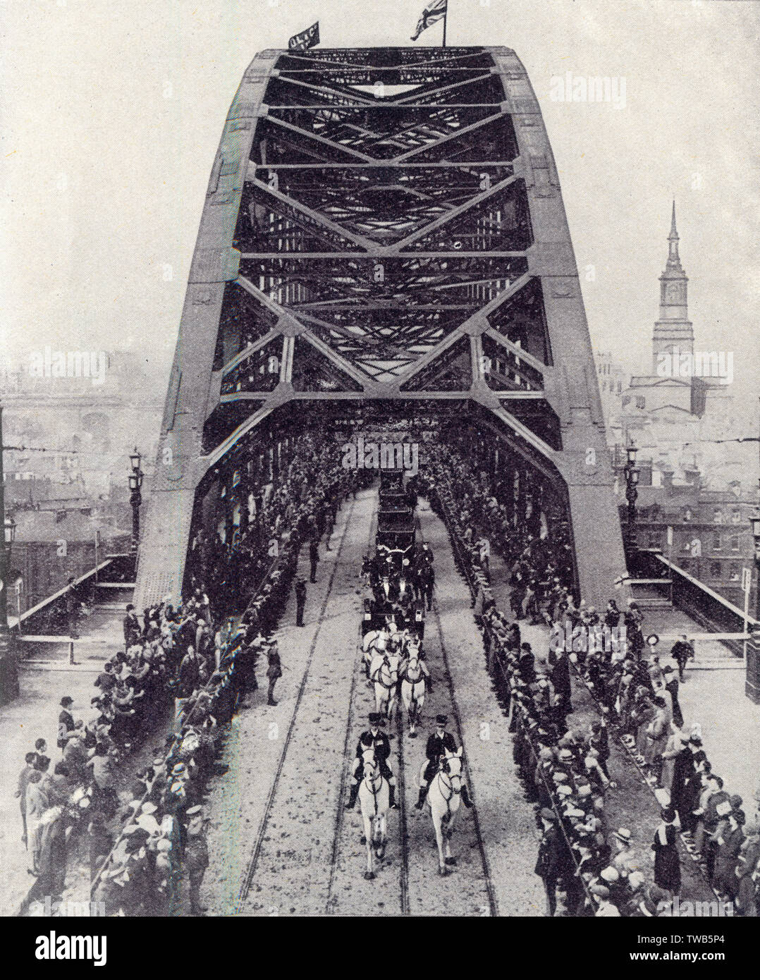 Re Giorgio V apre il Tyne Bridge, Newcastle-upon-Tyne Foto Stock