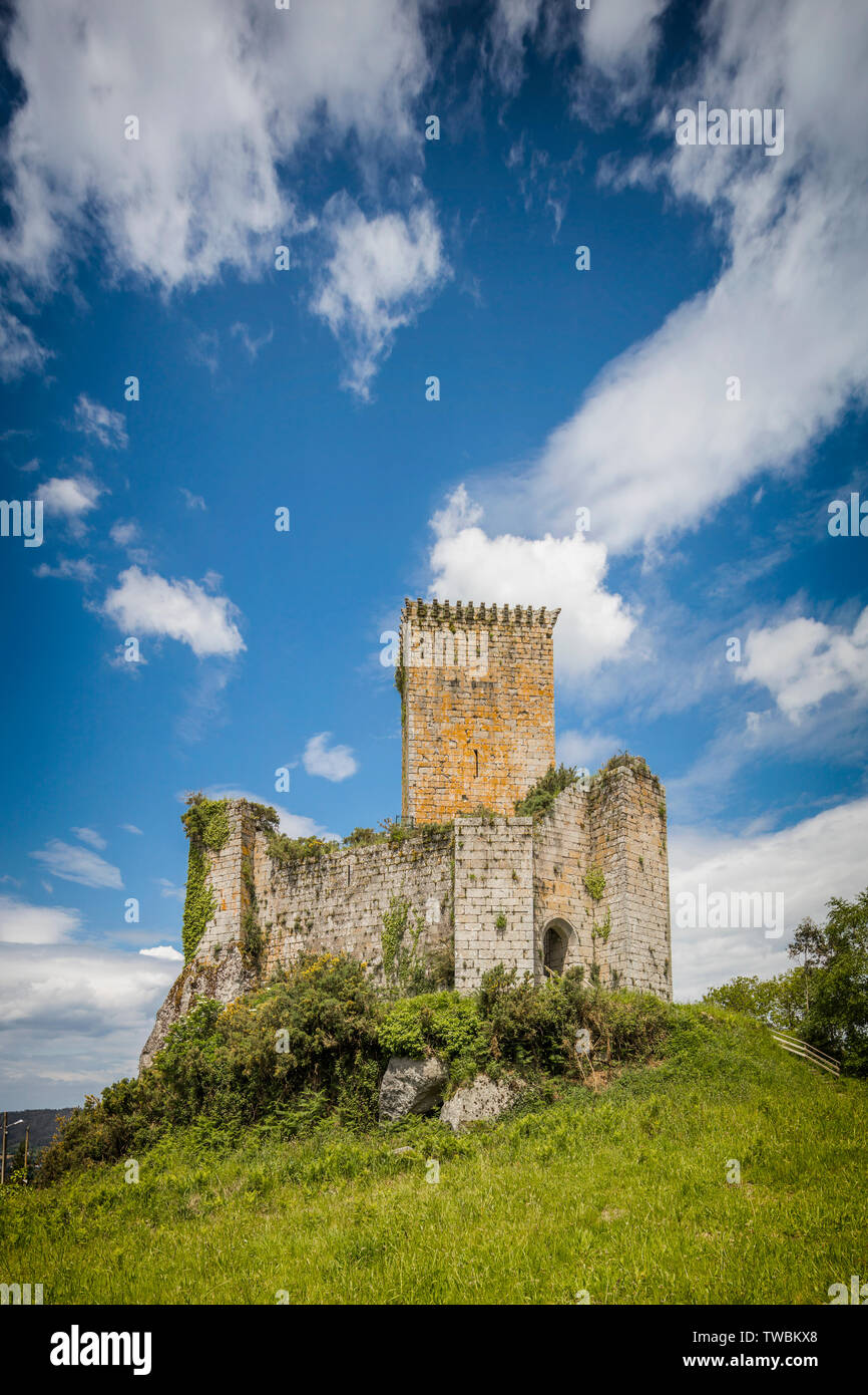 Castello di Andrade, vicino a Pontedeume, A Coruna e provincia, Galizia, Spagna Foto Stock