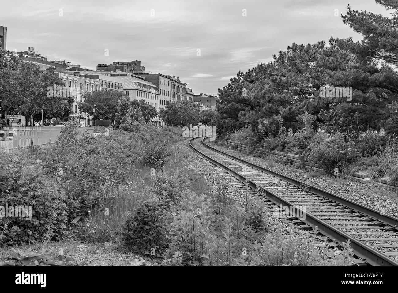Viste di binari ferroviari della vecchia Montreal. Foto Stock