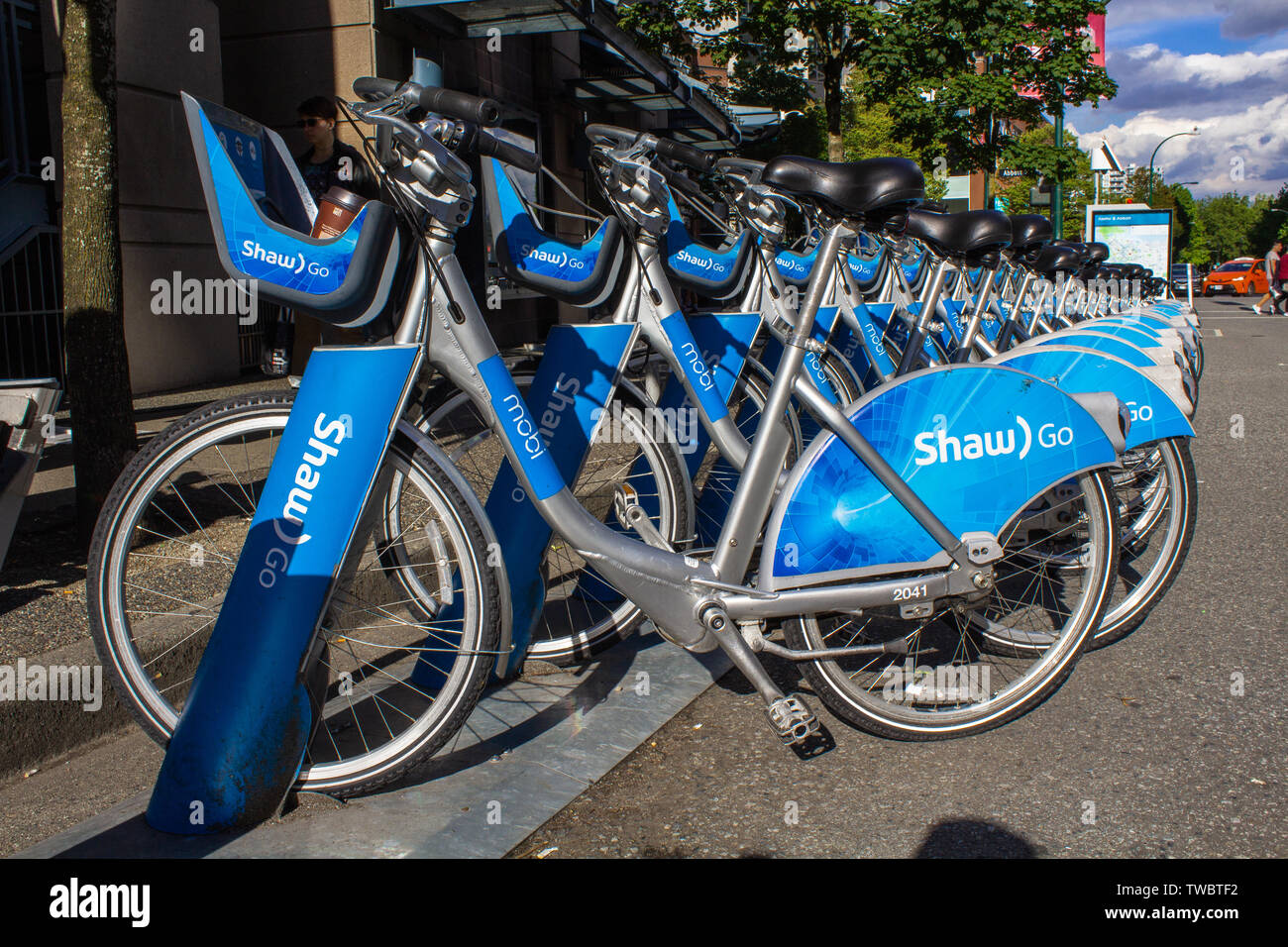 Shaw andare in bici programma di condivisione. Mobibikes Foto Stock