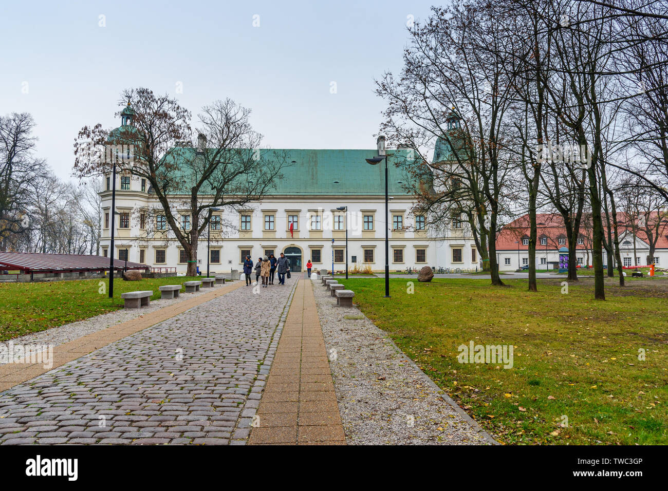Varsavia, Polonia - 11 Novembre 2018: il castello di Ujazdow in autunno a Varsavia Foto Stock