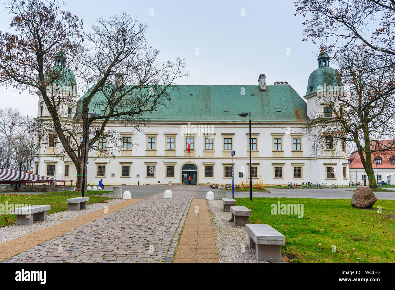 Varsavia, Polonia - 11 Novembre 2018: il castello di Ujazdow in autunno a Varsavia Foto Stock