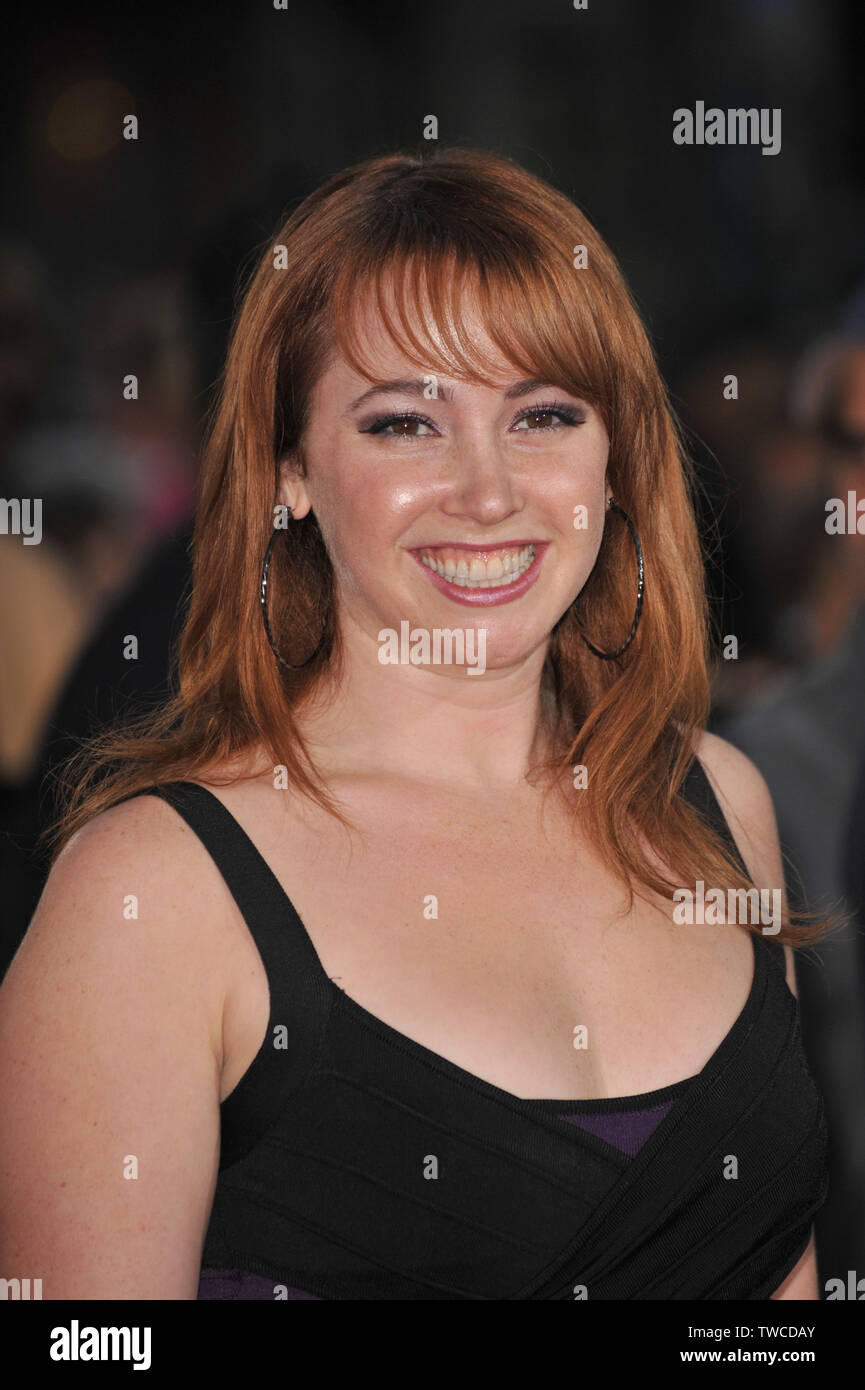 LOS ANGELES, CA. Agosto 20, 2008: Jennifer Tisdale presso il Los Angeles premiere del suo nuovo film "La casa Bunny' al Mann Village Theatre, Westwood. © 2008 Paul Smith / Featureflash Foto Stock