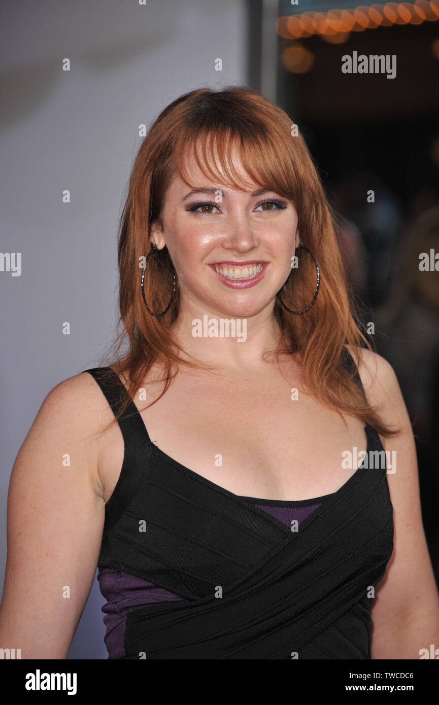 LOS ANGELES, CA. Agosto 20, 2008: Jennifer Tisdale presso il Los Angeles premiere del suo nuovo film "La casa Bunny' al Mann Village Theatre, Westwood. © 2008 Paul Smith / Featureflash Foto Stock