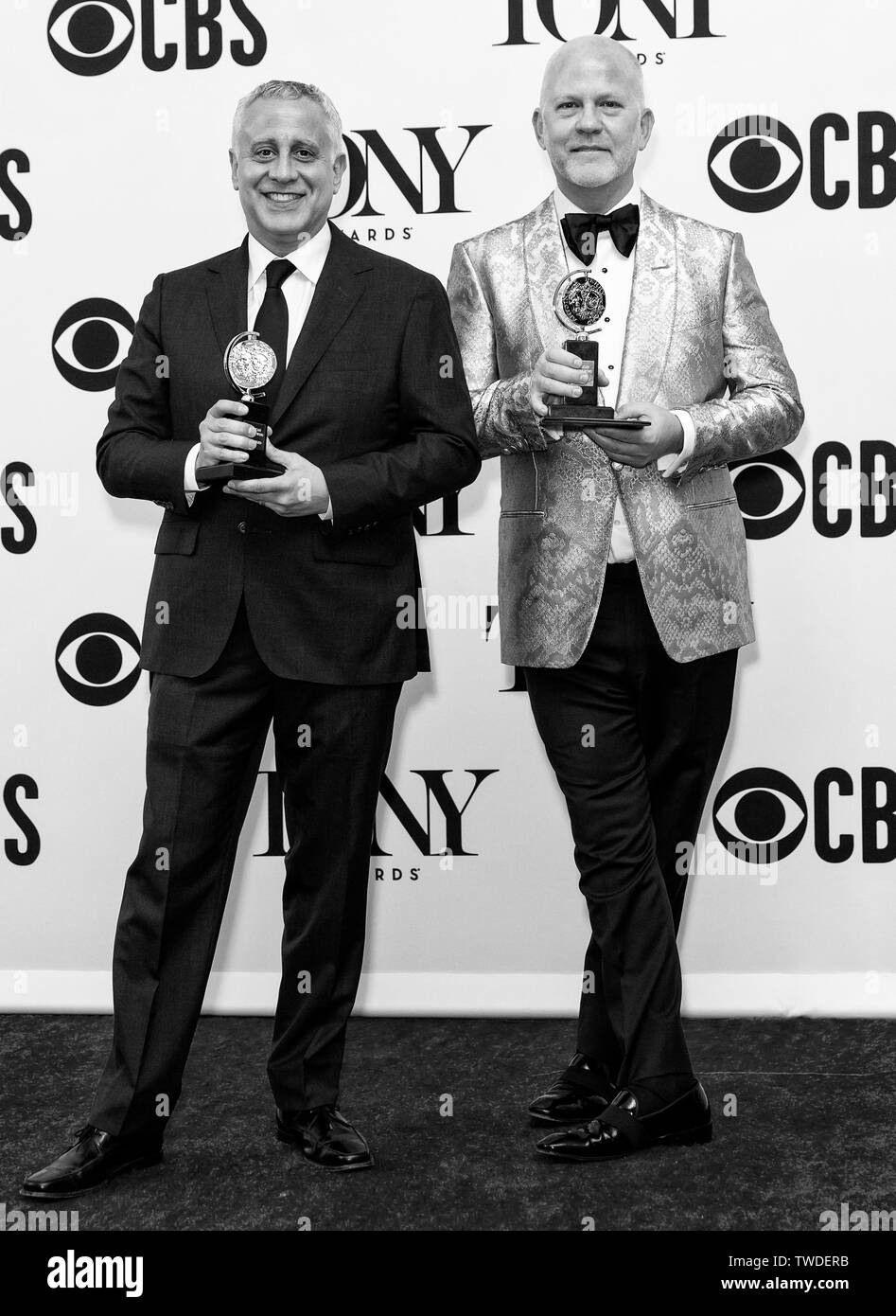 New York, NY - Giugno 09, 2019: David Stone e Ryan Murphy - miglior risveglio di un gioco - "I ragazzi della band' pongono in sala stampa durante la 73rd Ann Foto Stock