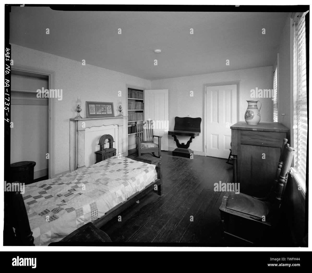 POE LA CAMERA DA LETTO AL SECONDO PIANO - Edgar Allan Poe House, 530 North Seventh Street (posteriore), Philadelphia, Contea di Philadelphia, PA Foto Stock