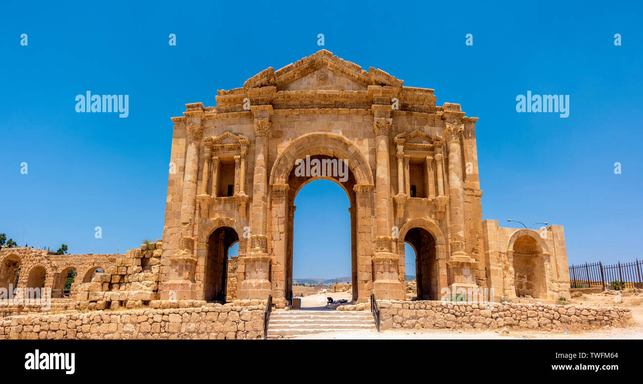 Arc de Triomphe, Adriano e le rovine della città antica di Gerash, Giordania Foto Stock