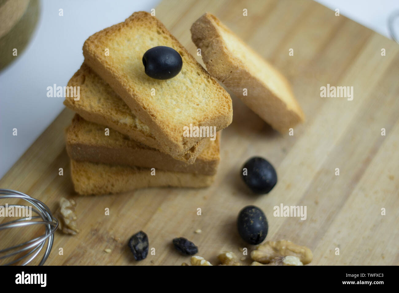 Arabian alimenti e bevande, tè, olive nere, frutta secca, noci per la cottura serie 12 Foto Stock