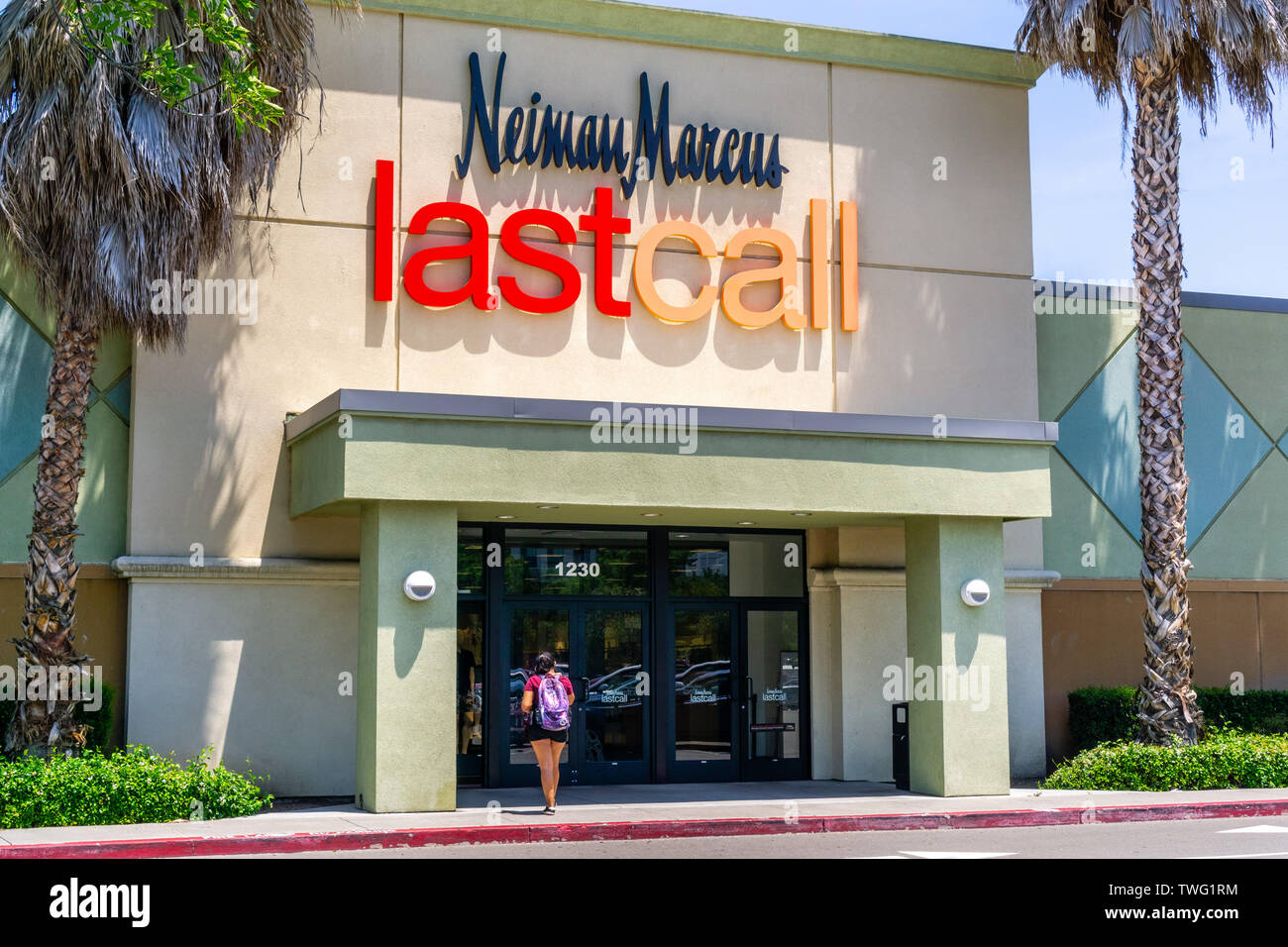 Giugno 13, 2019 Milpitas / CA / STATI UNITI D'AMERICA - Neiman Marcus Ultima chiamata ingresso del negozio presso il grande centro commerciale di South San Francisco Bay Area Foto Stock