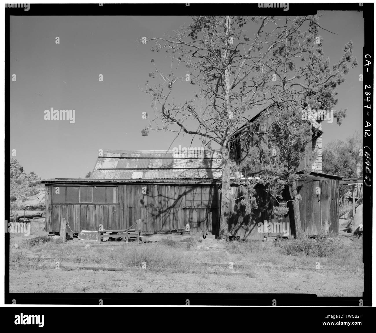 Elevazione POSTERIORE - La Regina del Deserto Ranch, Chiavi Ranch House, ventinove Palms, San Bernardino County, CA Foto Stock