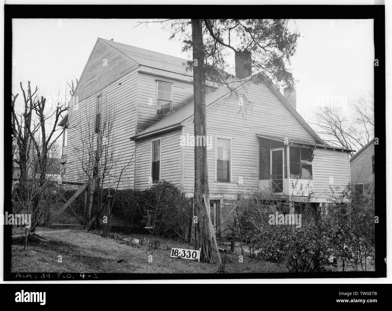 Storici edifici americano sondaggio W. N. Manning, fotografo, 8 marzo 1934. Vista posteriore - Simpson House, 112 South Pine Street, Firenze, Lauderdale County, AL Foto Stock