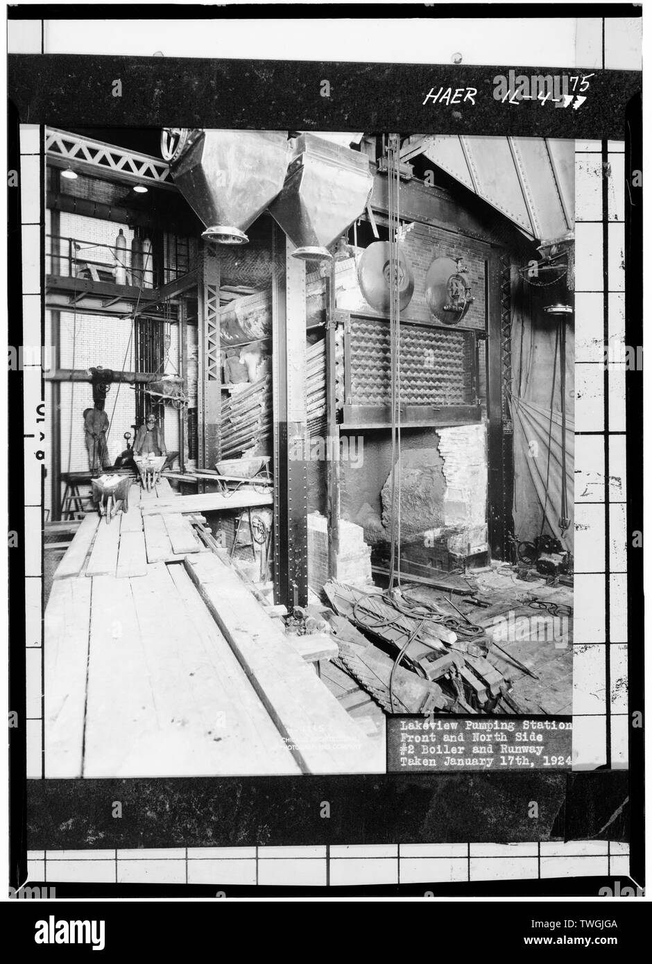 Rimozione del n. 2 larghezza banda caldaia. - Lakeview Stazione di pompaggio, Clarendon e Montrose Avenue, Chicago, Contea di Cook, il Foto Stock