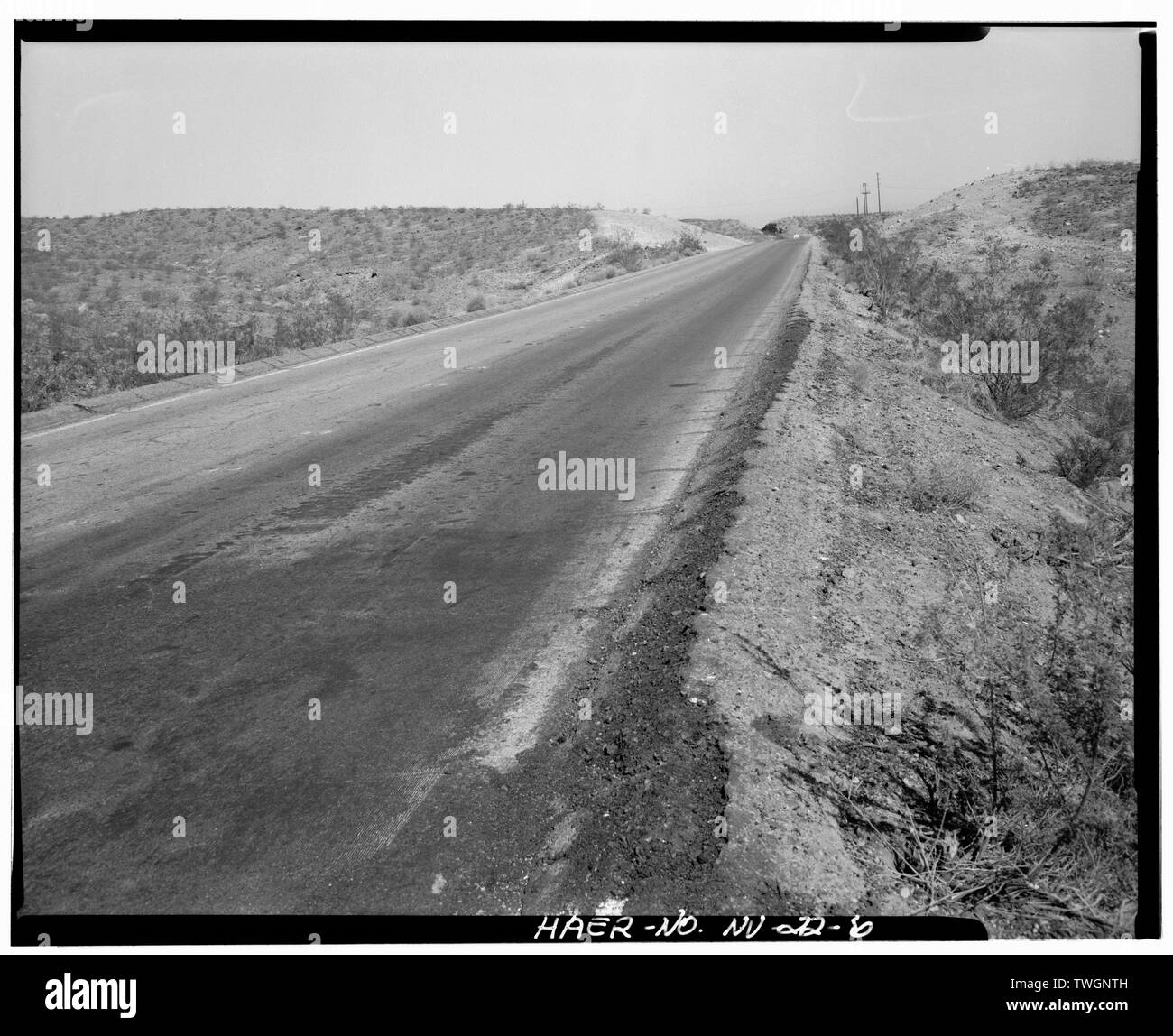 Inglese: ROADVIEW A LSR-52, rivolta a sud. - Lakeshore Road, Bacino di boulder, Boulder City, Clark County, NV Foto Stock