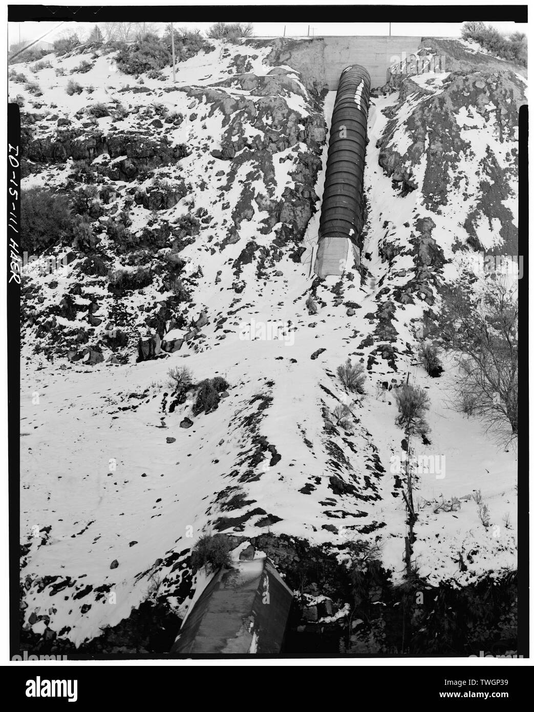 ROCK CREEK sifone linea bassa CANAL, Twin Falls County, a sud di KIMBERLY IDAHO; vista complessiva del sifone, vista est. - Milner diga e del canale principale- Twin Falls Canal Company, sul fiume Snake, 11 miglia ad ovest della città di Burley, Idaho, Twin Falls, Twin Falls County, ID Foto Stock