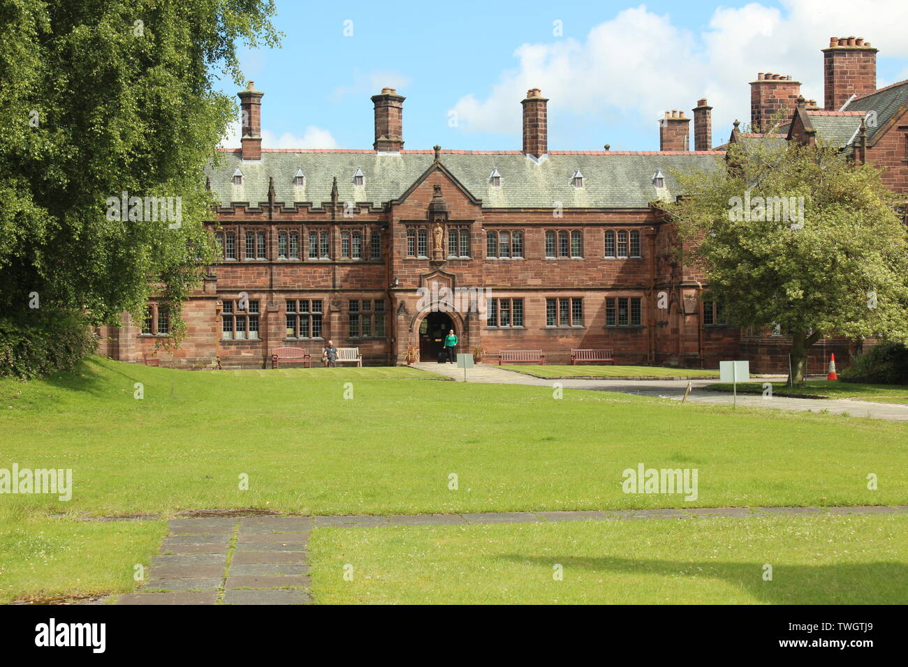 Hawarden è un piccolo villaggio di Deeside, Clwyd, il Galles, in Galles/confine inglese Foto Stock