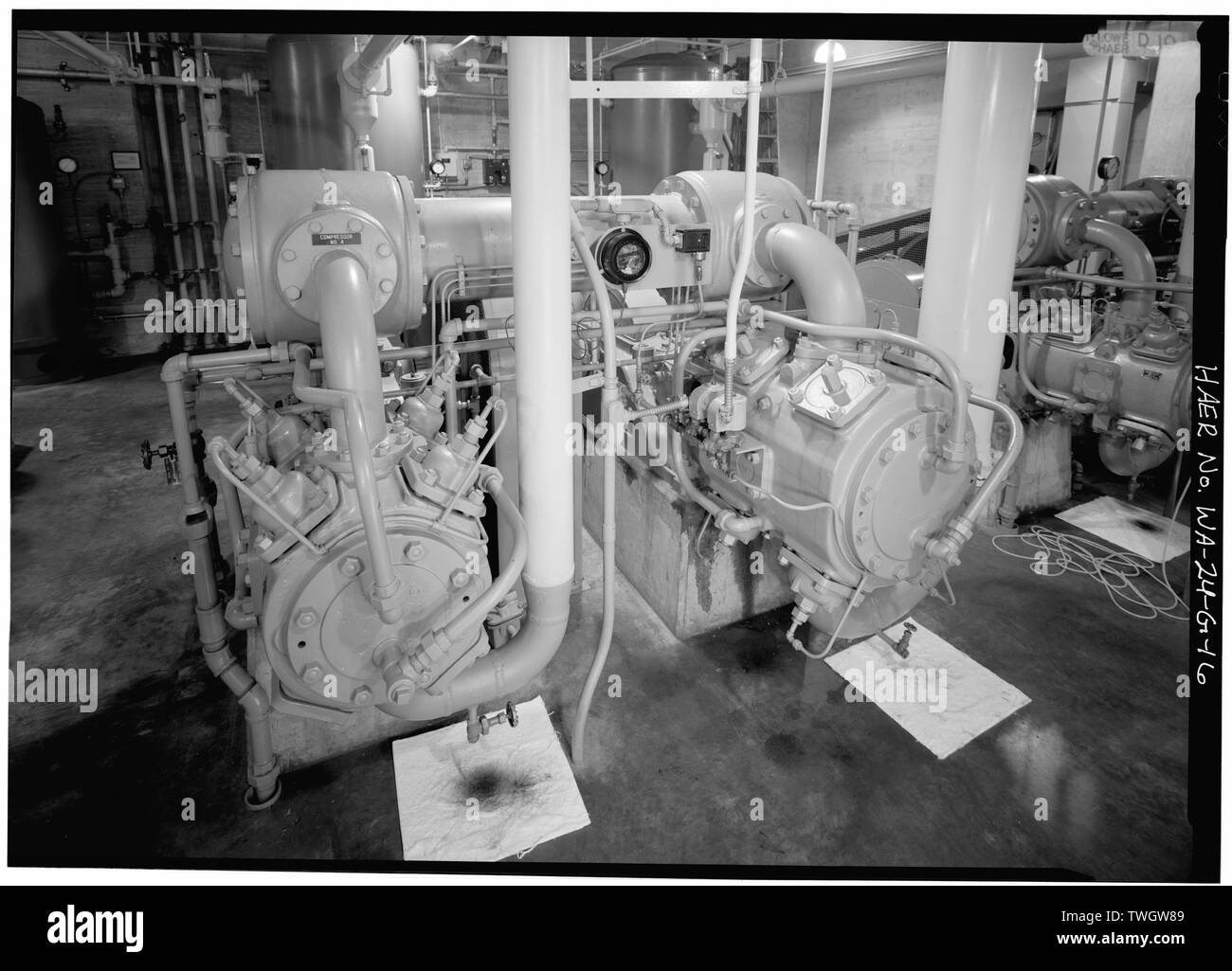 ROSS POWERHOUSE- teste cilindro di Worthington compressori di aria, 1989. - Skagit sviluppo di potenza, Ross e potente, sul fiume Skagit, 10,7 miglia a monte da Newhalem, Newhalem, Whatcom County, WA Foto Stock