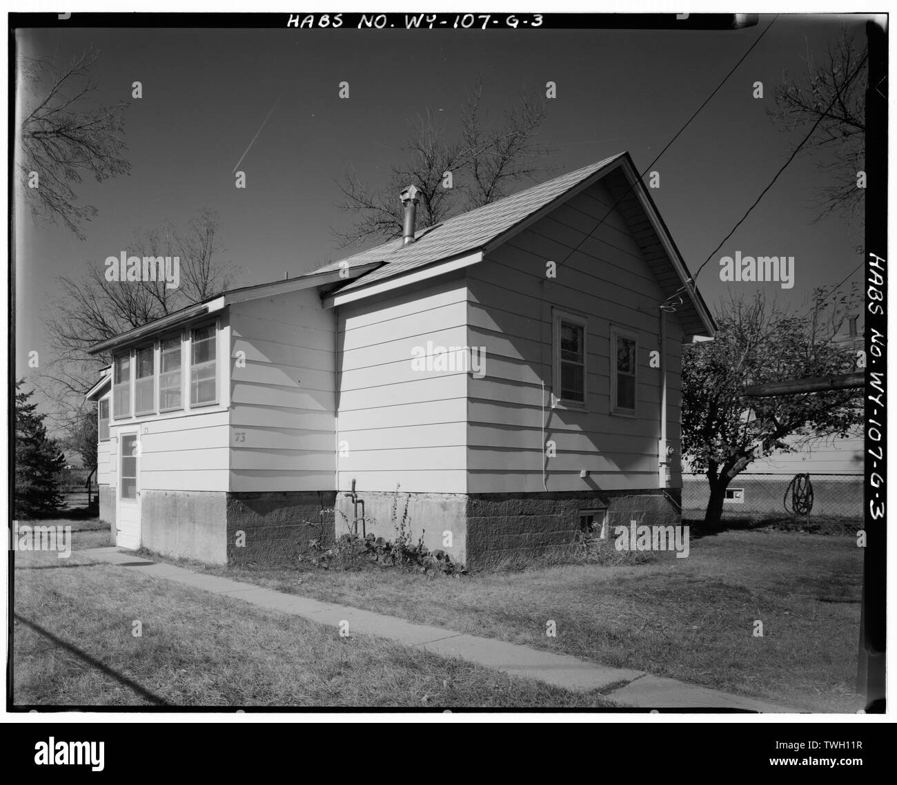 Parte posteriore e lato sud, vista da ovest-nord-ovest - Fort Washakie, Edificio n. 73, Sacajawea Circle, Fort Washakie, Fremont County, WY Foto Stock