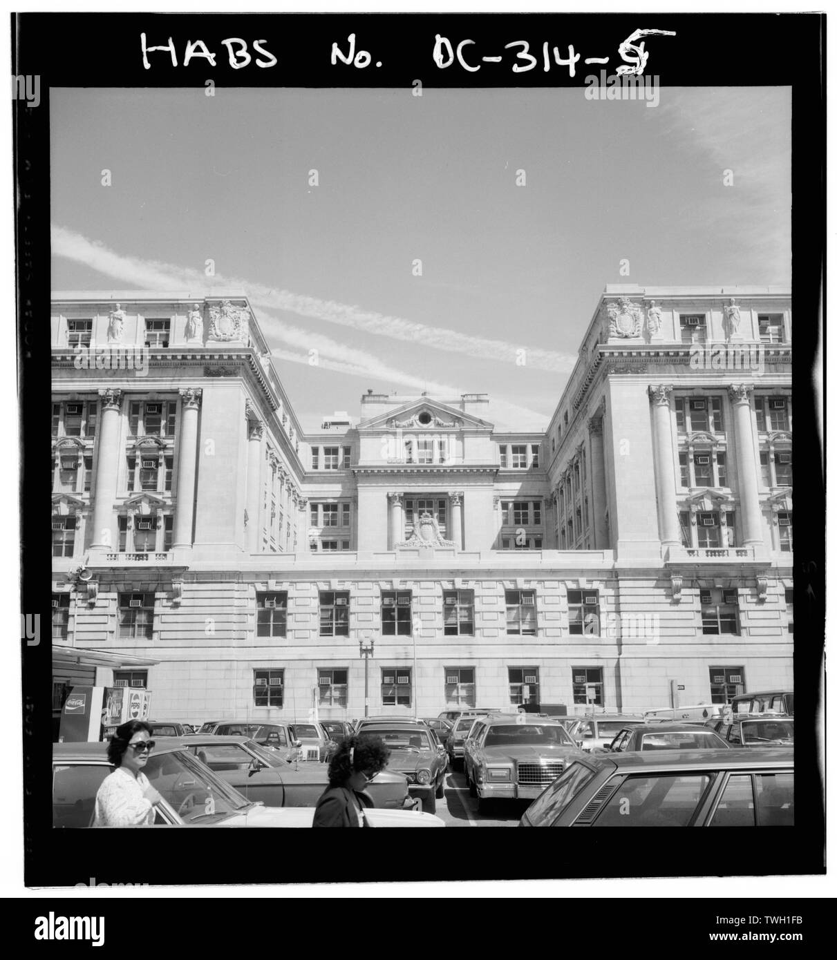 Facciata posteriore - Distretto Edificio, quattordicesimo e e strade a nord-ovest (angolo sud-est), Washington, Distretto di Columbia, DC Foto Stock