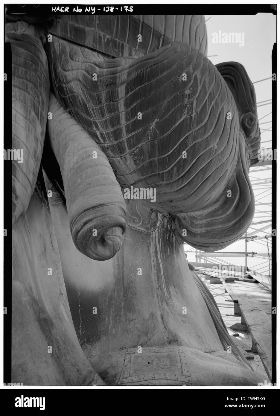 Riparato ringlet di capelli, Novembre 18, 1985 - Statua della Libertà, Liberty Island e Manhattan, New York New York County, NY Foto Stock