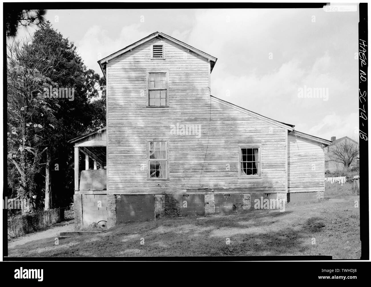 SECOND AVENUE LAVORATORE'S house, Sud elevazione laterale - Buffalo Cotton Textile Mill, Worker's House, S.C. Route 215, Buffalo, Union County, SC; Union-Buffalo Mill Company Foto Stock