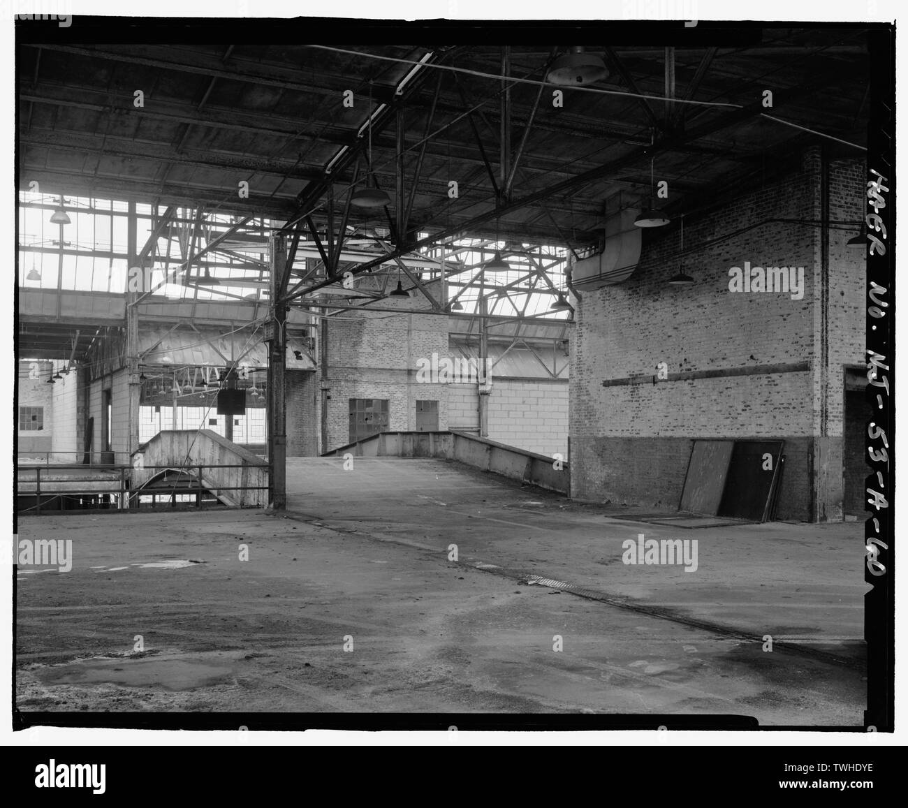 Secondo piano il bridge BAY 30, a sud-ovest - Ford Motor Company Edgewater impianto di assemblaggio, montaggio edificio, 309 River Road, Edgewater, Bergen County, NJ Foto Stock