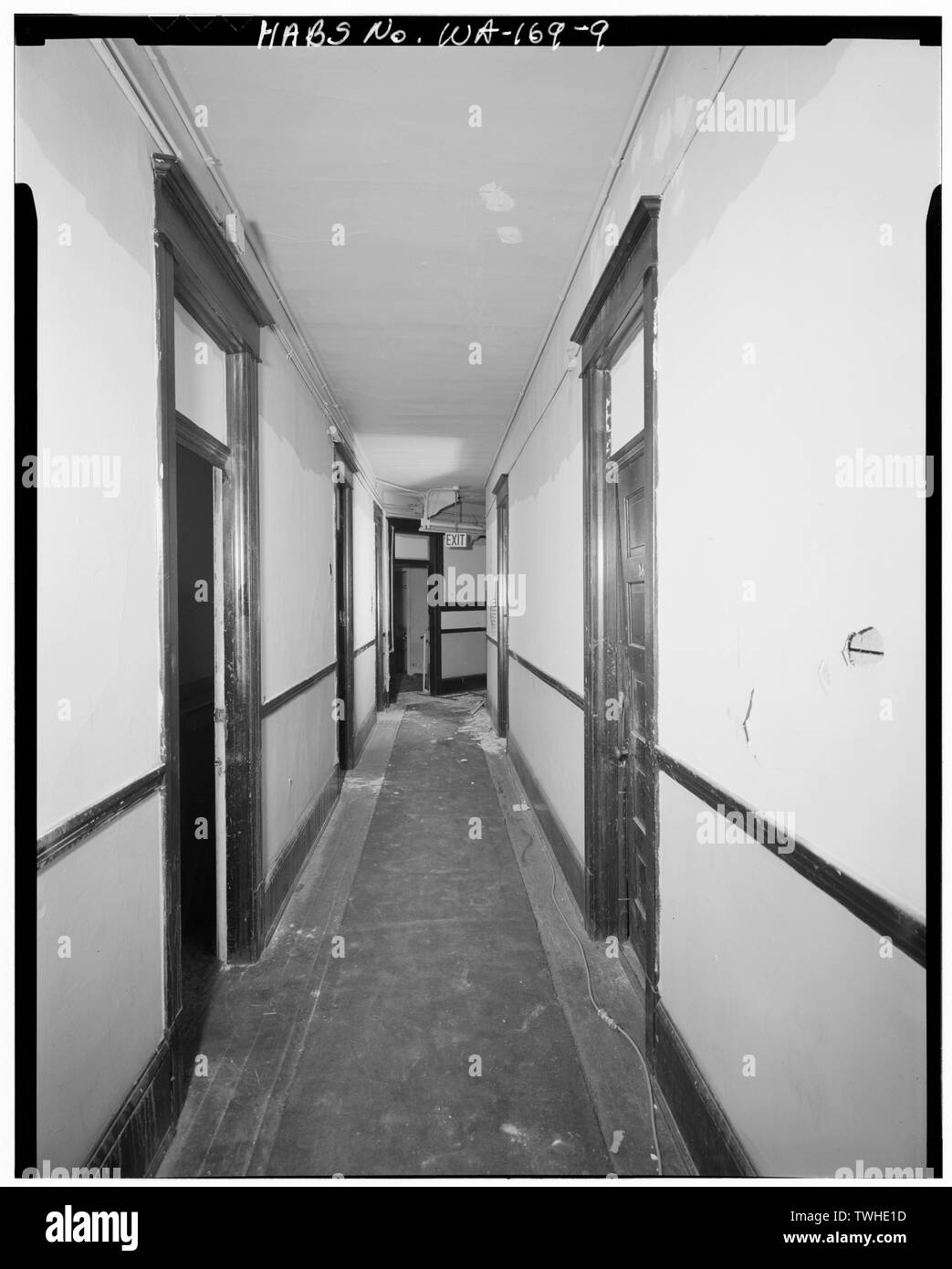 Secondo piano in esecuzione del corridoio nord-sud - J. C. Penney Department Store, 5403-5407 1-2 Ballard Avenue, Seattle, King County, WA Foto Stock