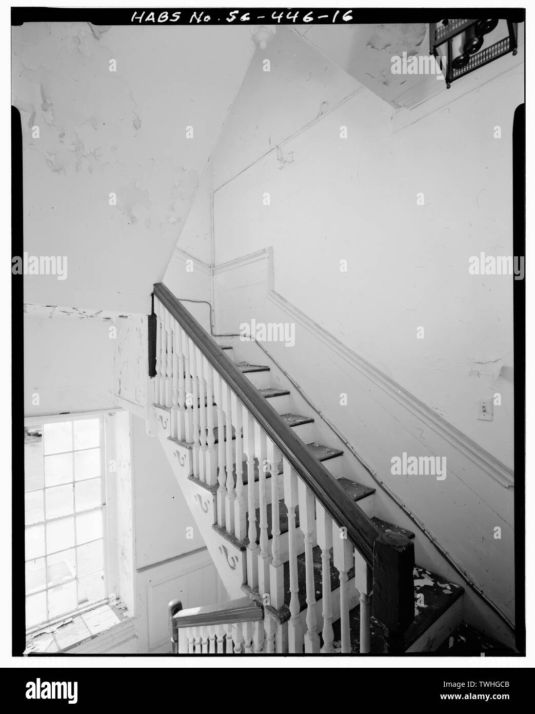 Secondo piano, centro STAIR HALL, guardando verso nord-ovest - 8 Casa corte quadrata (Casa), Charleston, Contea di Charleston, Sc Foto Stock