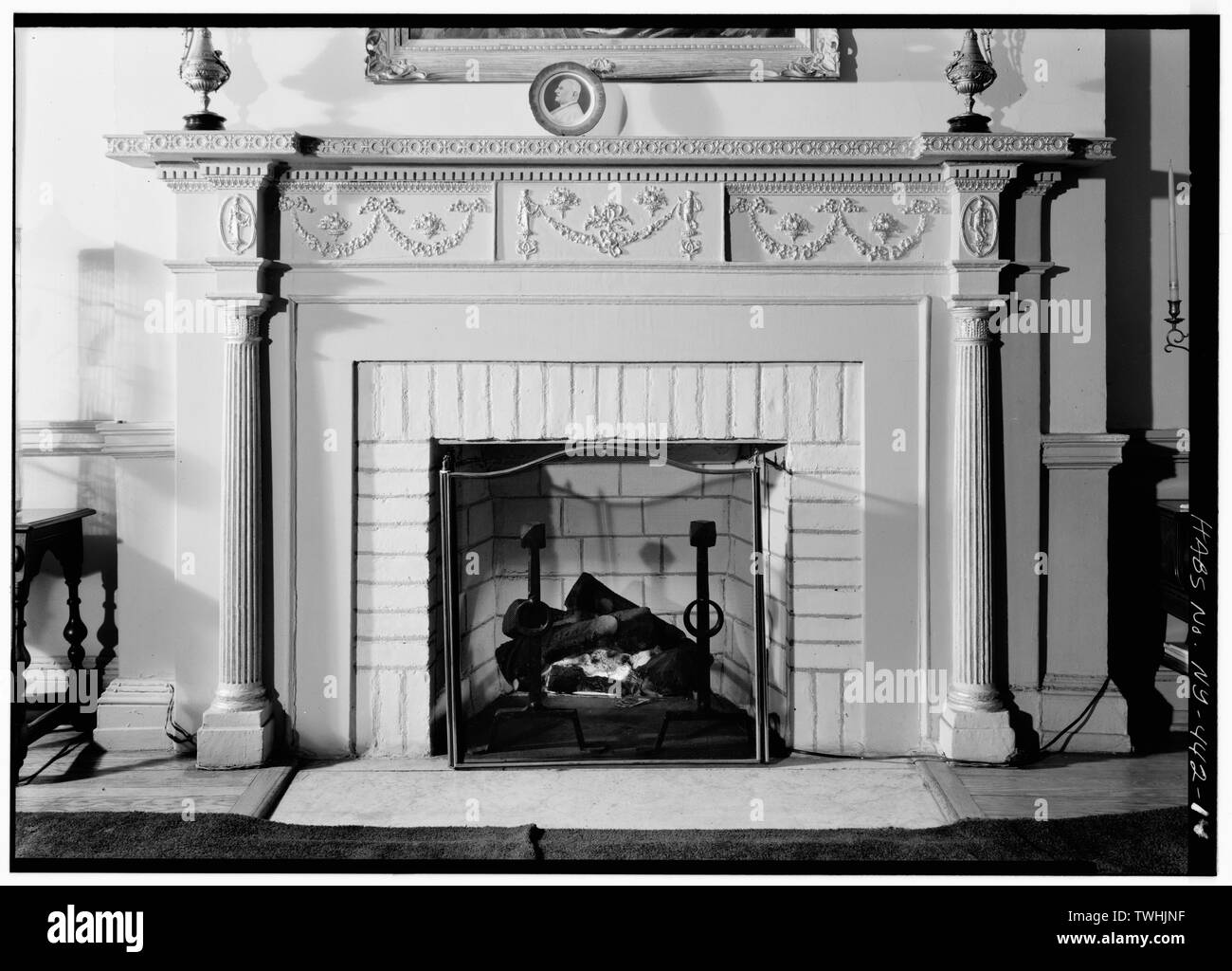 Secondo piano camera posteriore, DETTAGLIO DEL CAMINO MANTEL - James Watson House, 7 membro Street, New York New York County, NY Foto Stock