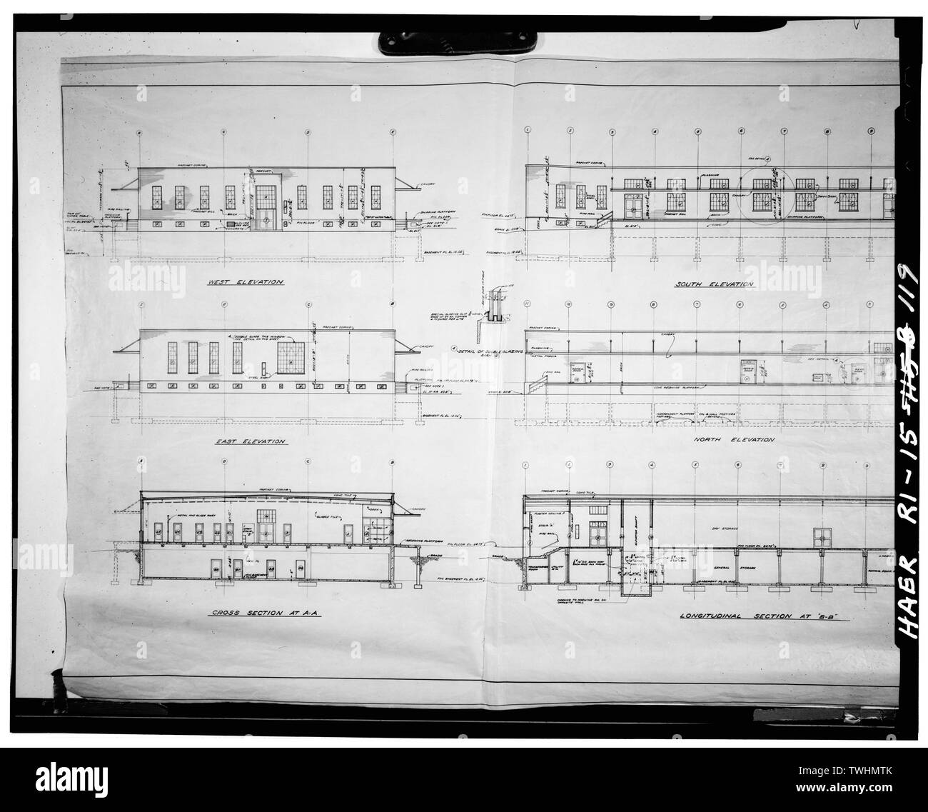 Seconda metà del disegno (vedi RI-15-118 per didascalia) - punto Quonset Naval Air Station, Roger Williams modo, North Kingstown, Washington County, RI; Albert Kahn,incorporato; George A Fuller Company; Merritt-Chapman e Scott Corporation Foto Stock