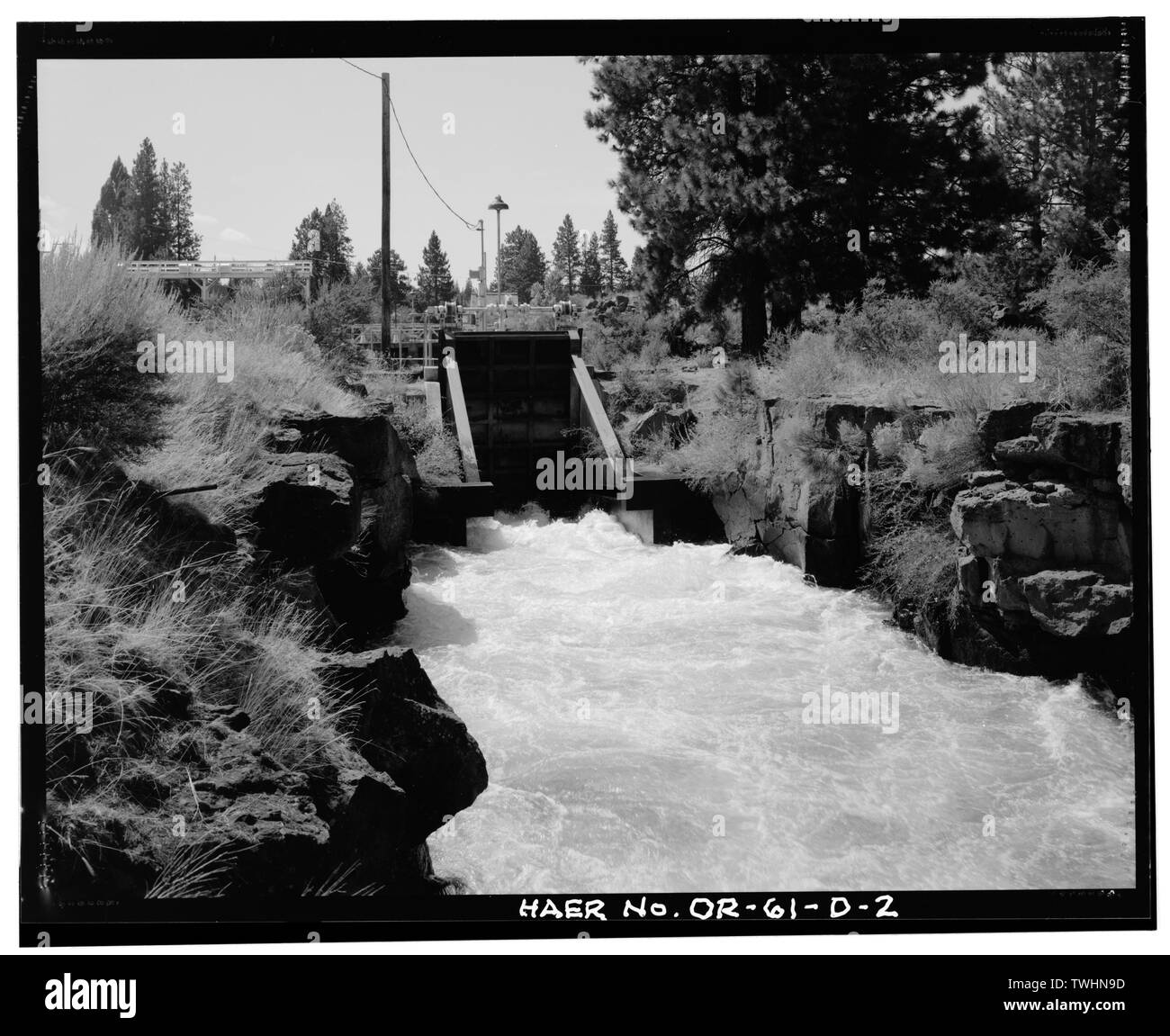 Deviazione secondaria GATE, nord-Pilot Butte CANAL, vista da sud-ovest. - Nord Canal Dam e canali di diversione, Canale del Nord, Nord Divisione Street e U.S. Autostrada 97 prossimità, piegare Deschutes County, o Foto Stock