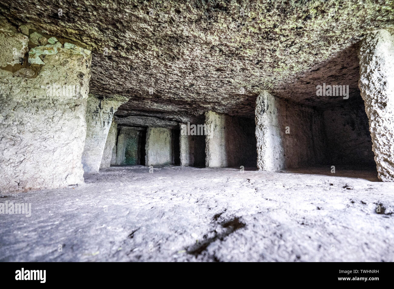 Grotta monastero a Orhei Vechi, Moldavia. Foto Stock