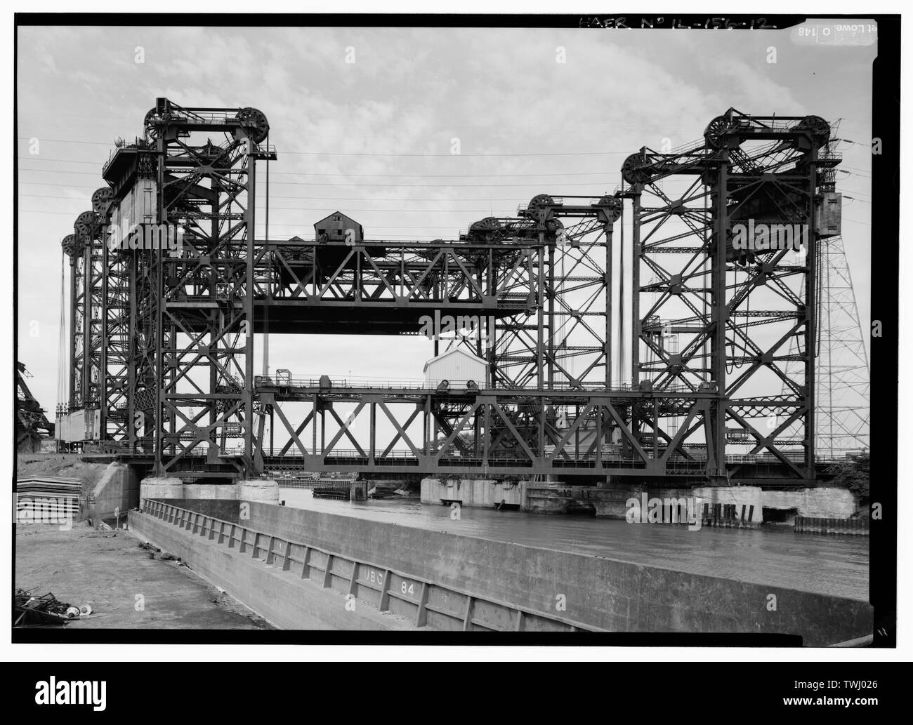 Simile a IL-156-11, vista più stretti. - Pittsburgh, Fort Wayne e Chicago Ferrovia, Calumet River Bridge Spanning Calumet River, a est di Chicago Skyway (I-90), Chicago, Contea di Cook, il; Waddell J UN, L; Harrington, John L; Pennsylvania acciaio azienda; Dravo impresa contraente; Kelly-Atkinson Azienda; Chicago Department of Transportation, sponsor; DeLony, Eric N, project manager; Daley, Richard M, sponsor; Walker, Thomas R, sponsor; Kaderbek, S L, sponsor, Sears, Hannah, trasmettitore; Spivey, Justin M, storico; Lowe, Jet, fotografo; Hawley Haven, storico Foto Stock
