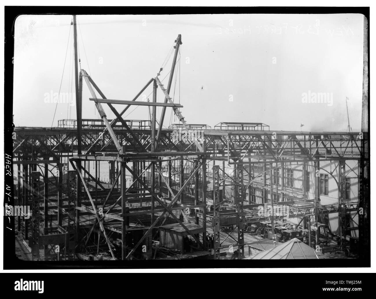 Scena della costruzione della nuova aggiunta, 1906 - Ferrovia Erie, venti-terza strada Ferry Terminal, Twenty-Third Street, New York New York County, NY Foto Stock
