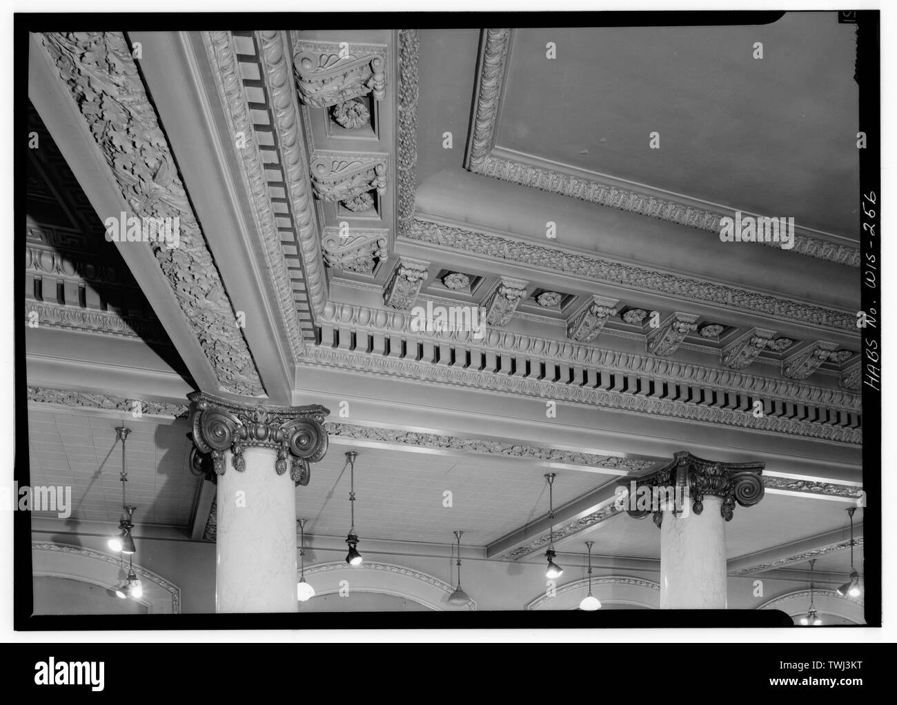 - Seconda Ward Savings Bank, Milwaukee, Milwaukee County, WI; Kirchoff, Charles; Rosa, Thomas Leslie Foto Stock