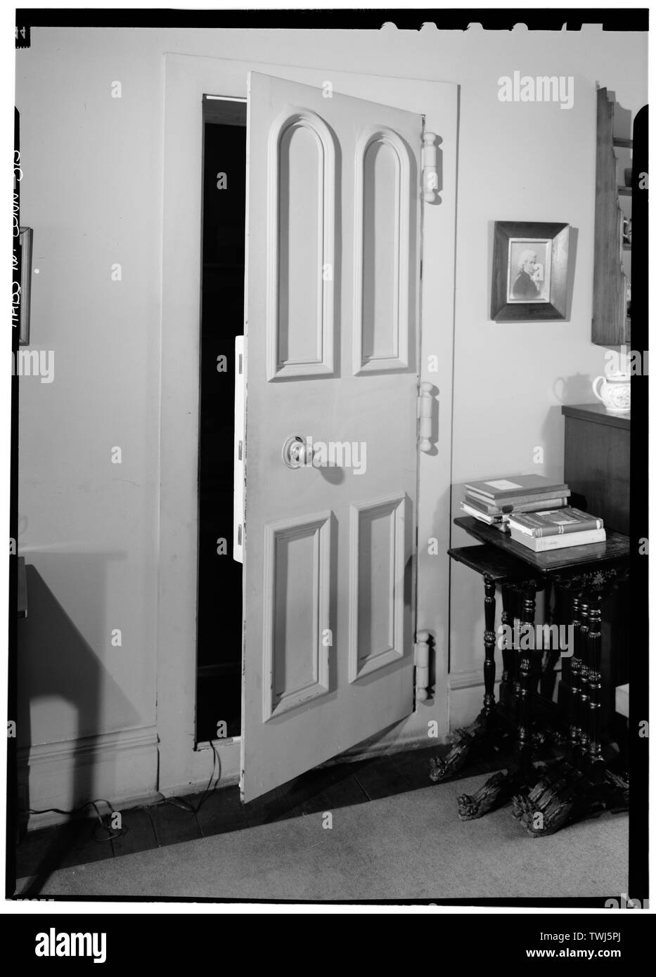 Settembre 1966 ARCHIVIO DETTAGLIO PORTA, secondo piano - Southport Savings Bank, 226 Main Street, Southport, Fairfield County, CT Foto Stock