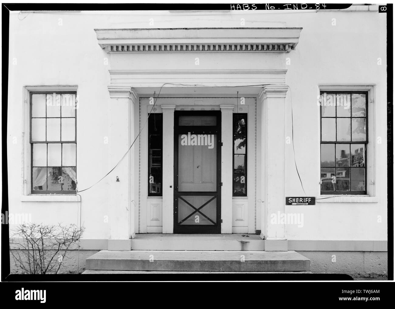 Settembre 1971 Dettaglio entrata nord - Jefferson County Jail e sceriffo di ufficio, Courthouse Square, Madison, Jefferson county, IN; Lee, Monroe W; Kirk, John; McKimm, Robert; Falconer, James; Farnsworth, Giuseppe; Honore, Francesca; Durham, Fleming; Temperly, Matthew Foto Stock