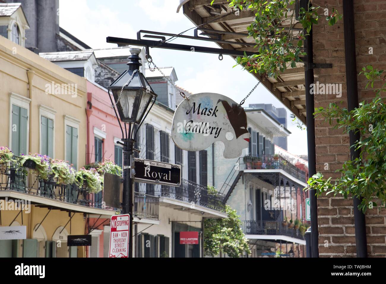 Rue Royale o Royal Street nel Quartiere Francese di New Orleans, Louisiana Foto Stock