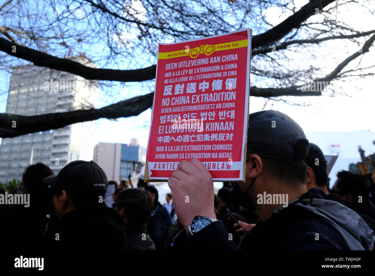 2019 16 Giugno Hong Kong anti-extradition bill proteste supporto da gente di Hong Kong che vive ad Auckland, in Nuova Zelanda alla Aotea Square. Foto Stock