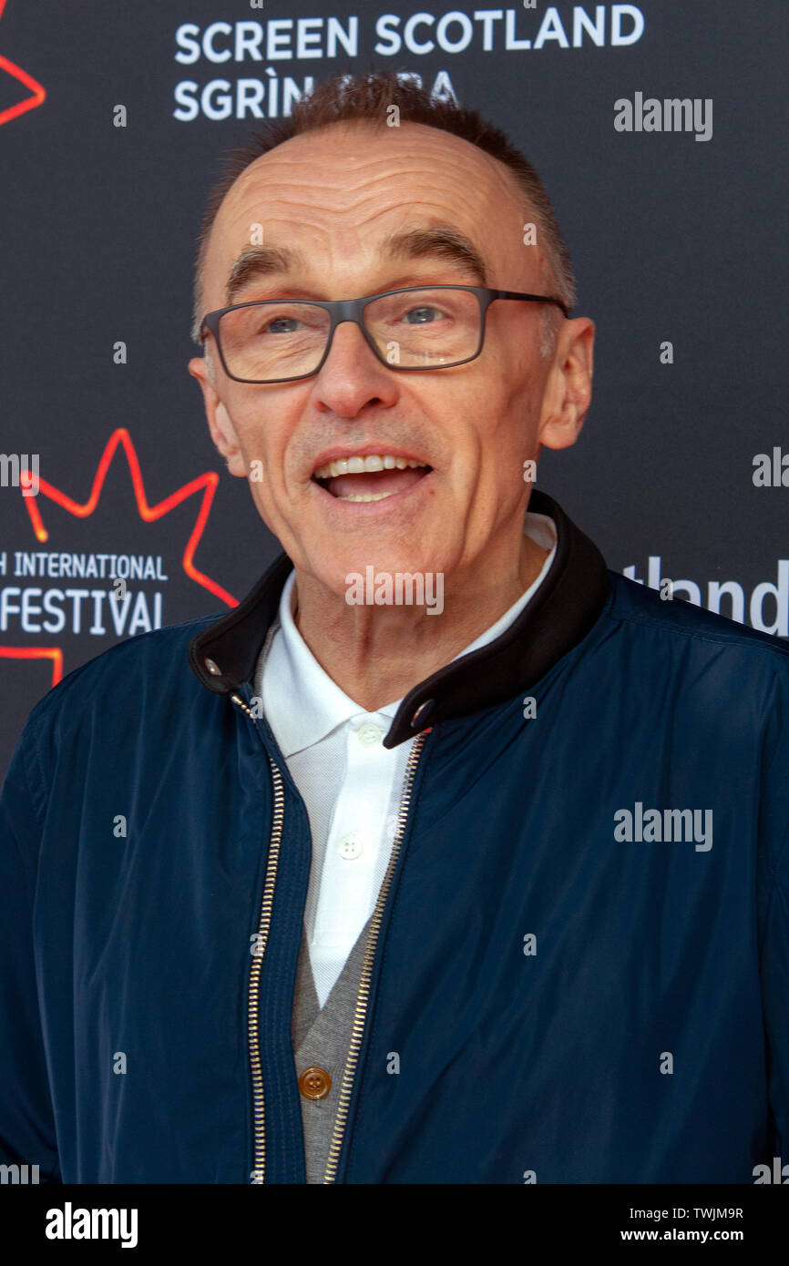 Edinburgh, Regno Unito. Xx Giugno, 2019. Direttore, Danny Boyle, sul tappeto rosso a una foto per Scottish premiere del film di ieri a Vue Cinema, Omni Centre Edinburgh, Scozia. "Himesh Patel stelle come lottando cantautrice, Jack Malik, chi ha un incidente durante un misterioso blackout globali, e risveglia in un mondo dove i Beatles mai esistito." Questo screening è parte del migliore British filamento al Edinburgh International Film Festival 2019 (EIFF), che corre fino al mese di giugno 30. Credito: SOPA Immagini limitata/Alamy Live News Foto Stock