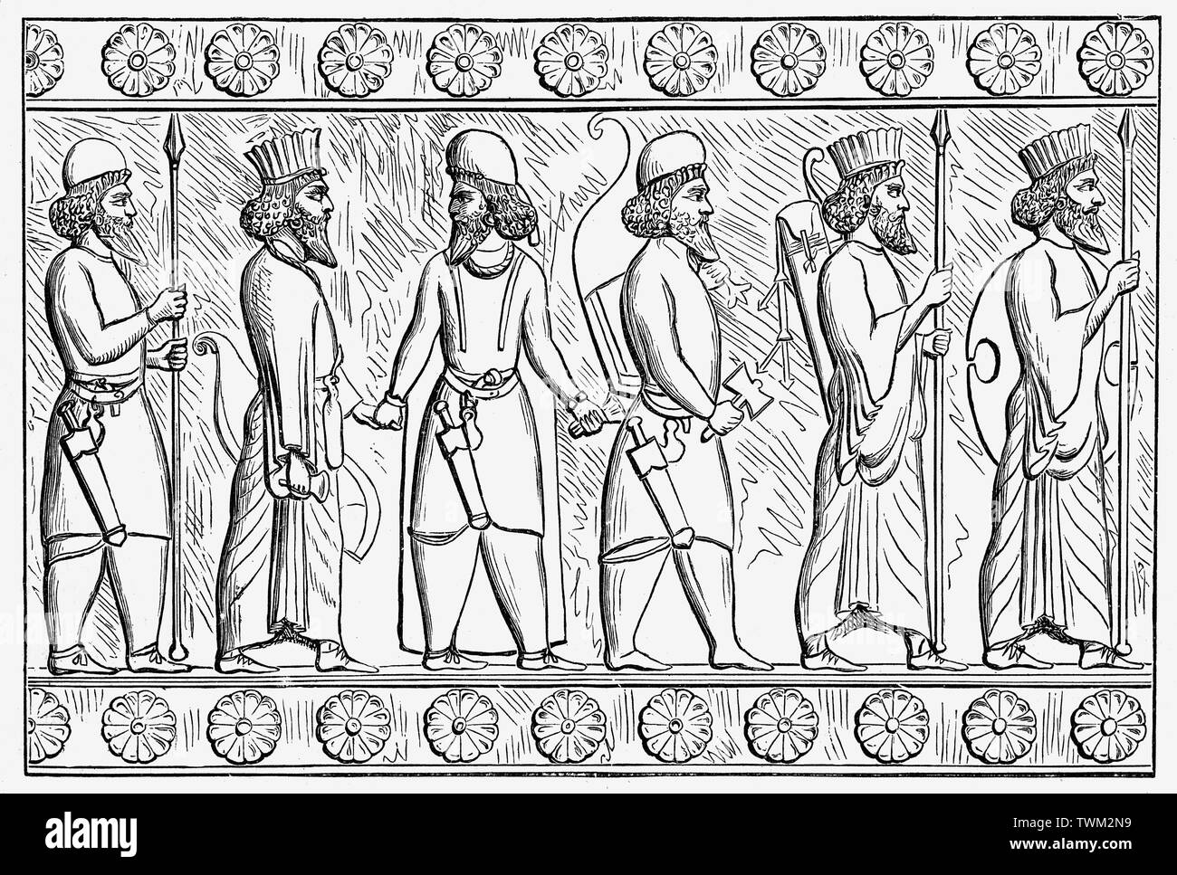 Rilievo scolpite di soldati di Persepolis, il cerimoniale di capitale della achemenide o - prima il persiano - Empire (ca. 550-330 BCE). È situato a 60 km a nord-est della città di Shiraz nel far Provincia, Iran. Foto Stock