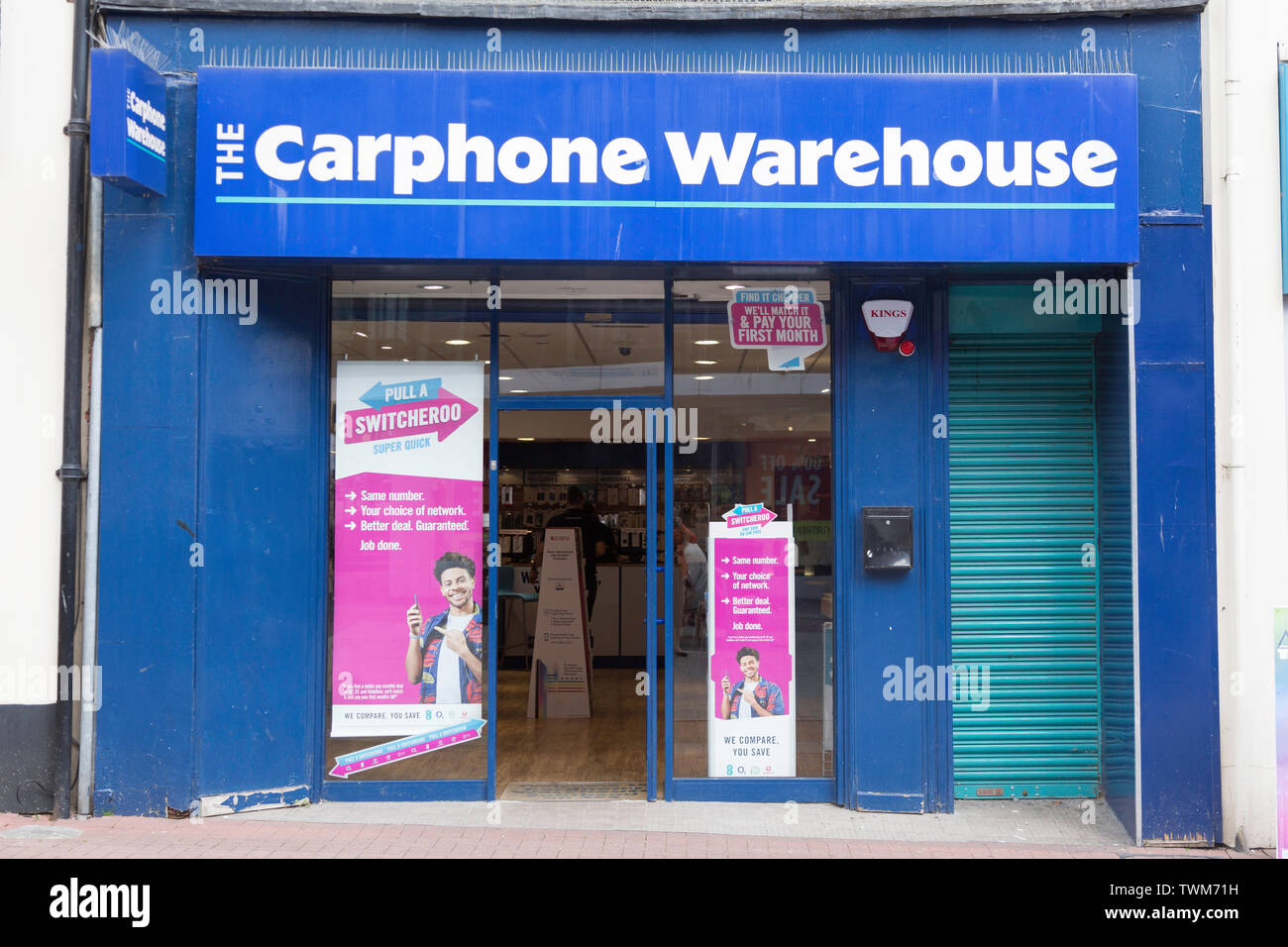 Southend on sea, Regno Unito. Il 21 giugno, 2019. Carphone Warehouse shop sulla strada alta. Il business ha perso £259m nell'anno al 27 aprile, confrontato con un profitto al lordo delle imposte di £ 289m l'anno precedente. Lo scorso anno ha annunciato la chiusura di 92 dei suoi 700 negozi. Penelope Barritt/Alamy Live News Foto Stock