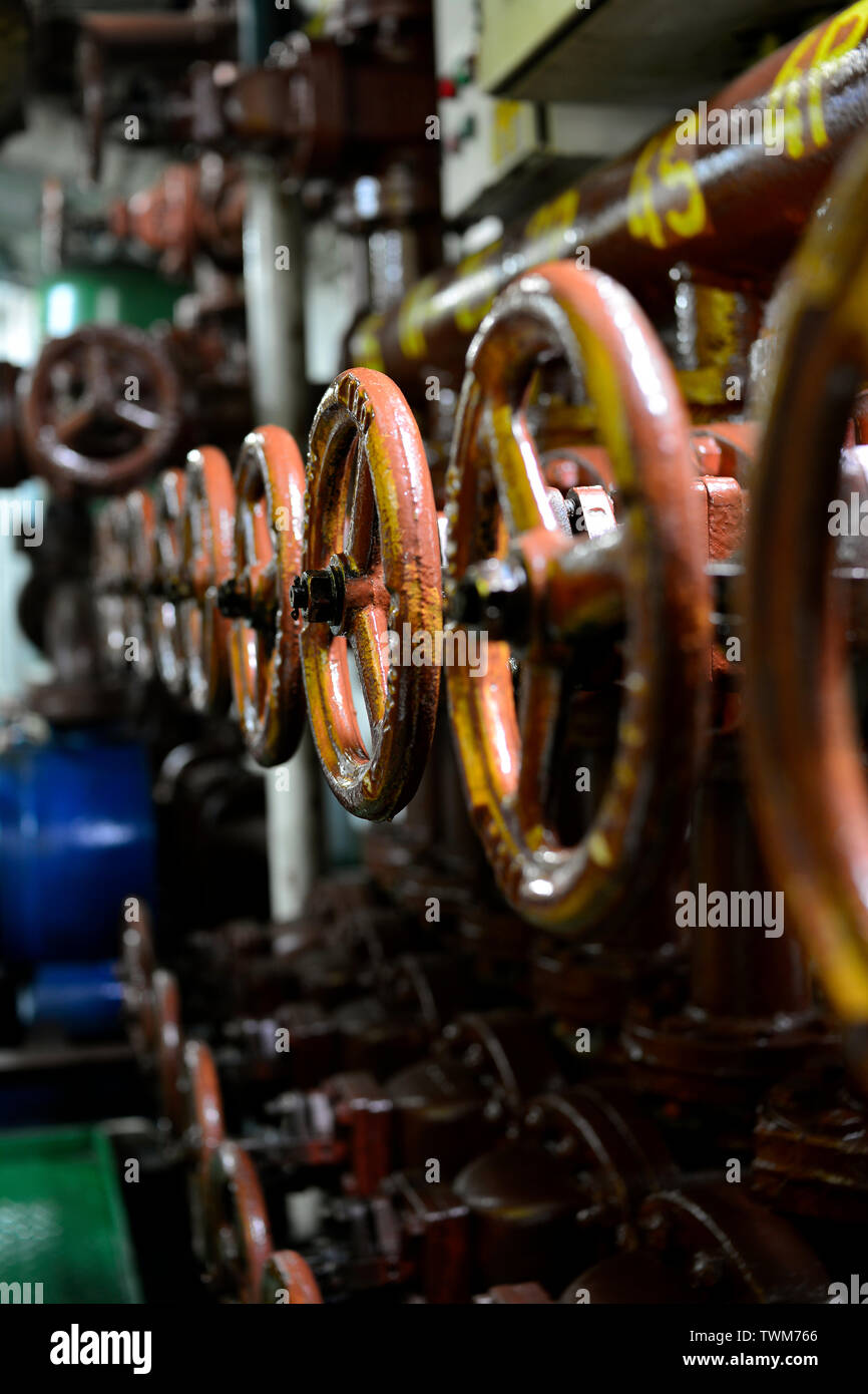 valvola olio carburante con bokeh Foto Stock