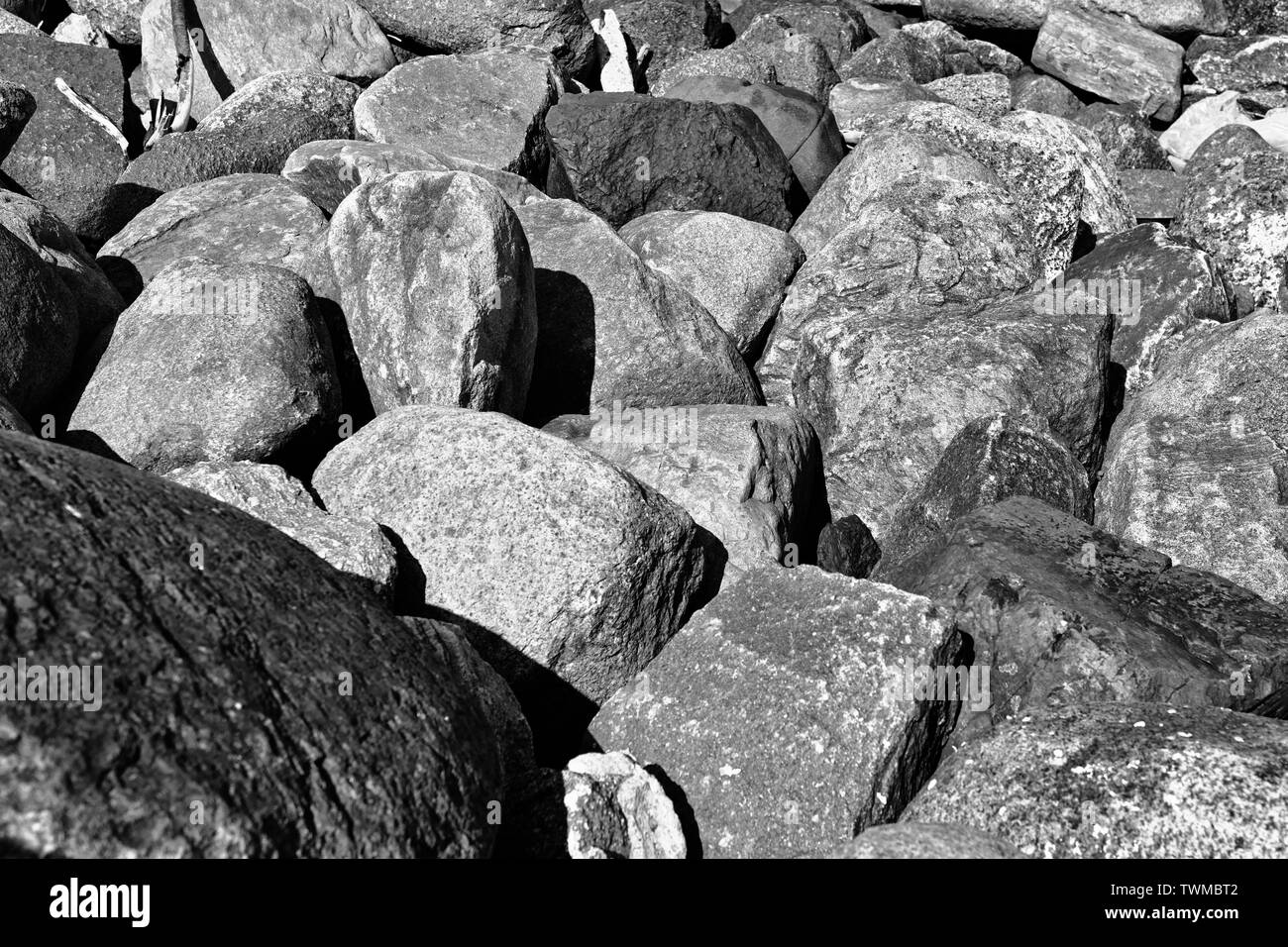 La pietra. Aspetto artistico in bianco e nero. Foto Stock
