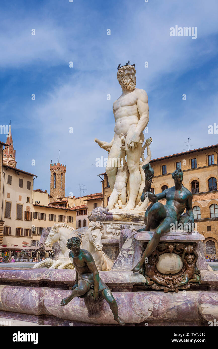 Renaissance Fontana del Nettuno, eretto nel 1565 in Piazza della Signoria Piazza, nel centro storico di Firenze Foto Stock